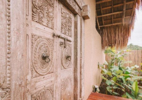 Casa Malaya Nacpan Beach